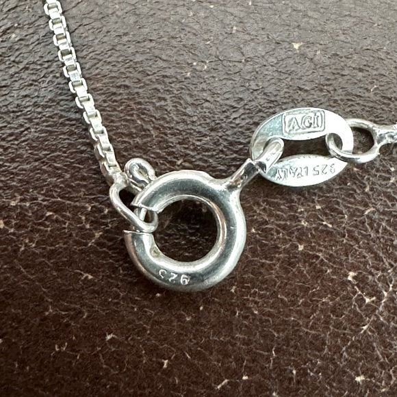 30” Sterling Silver Box Chain Necklace - Picture 4 of 8